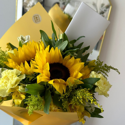 Ramo flores amarillas para alguien alegre